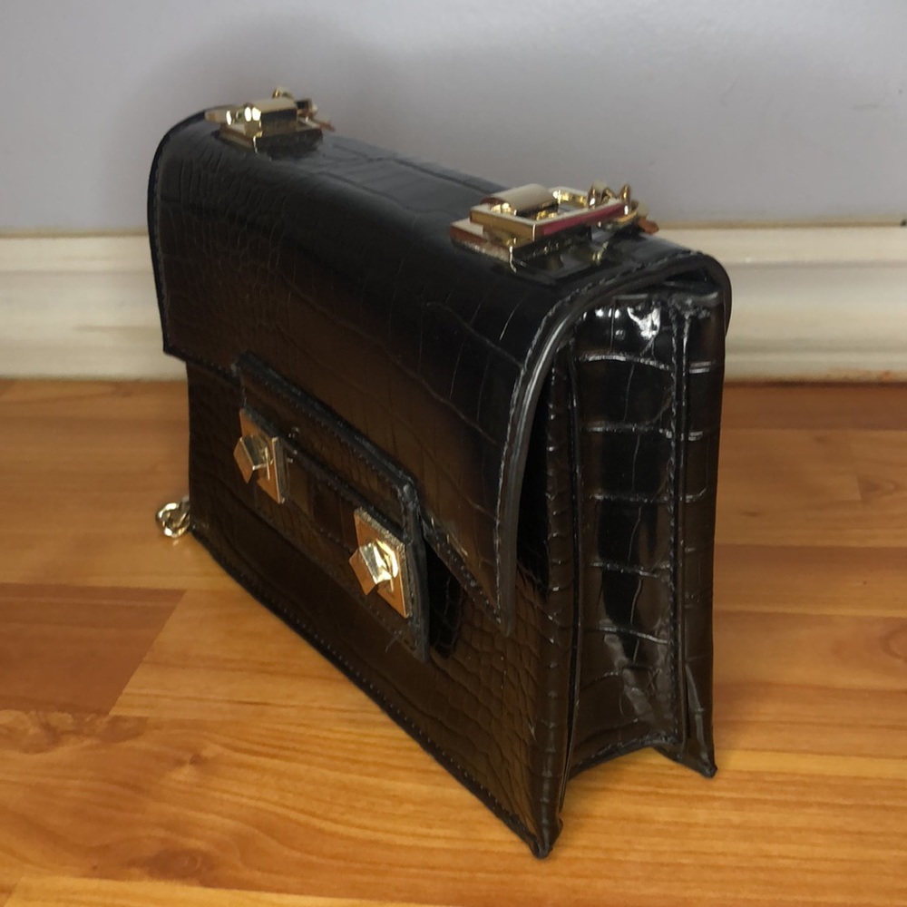 NWOT ZARA | Croc Embossed Synthetic Leather Purse - Picture 4 of 9